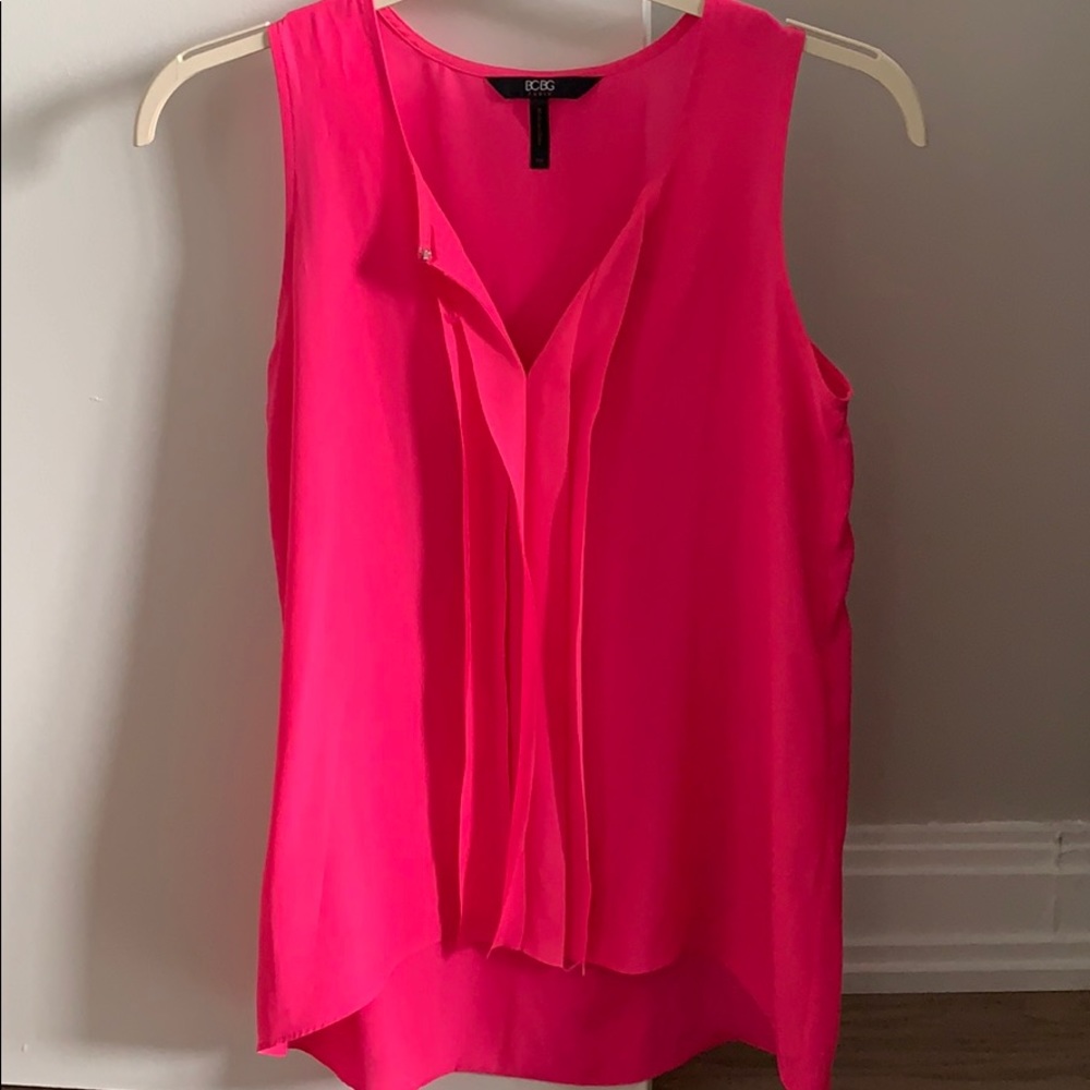 BCBG pink tank
